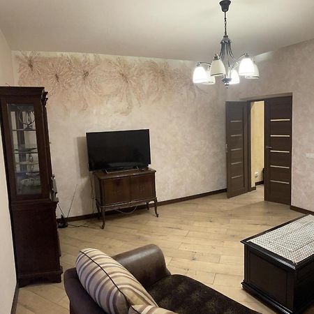 Gintautas Apartment Šiauliai Eksteriør bilde