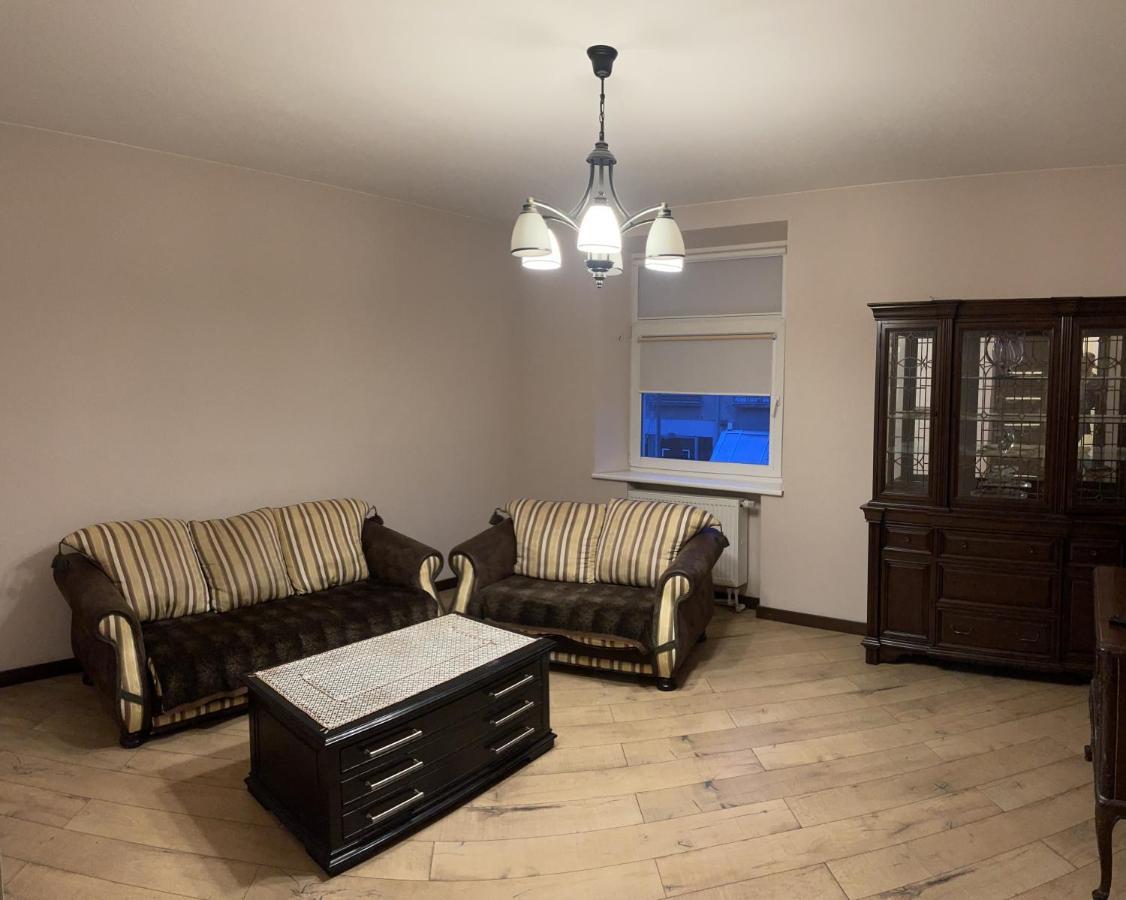 Gintautas Apartment Šiauliai Eksteriør bilde